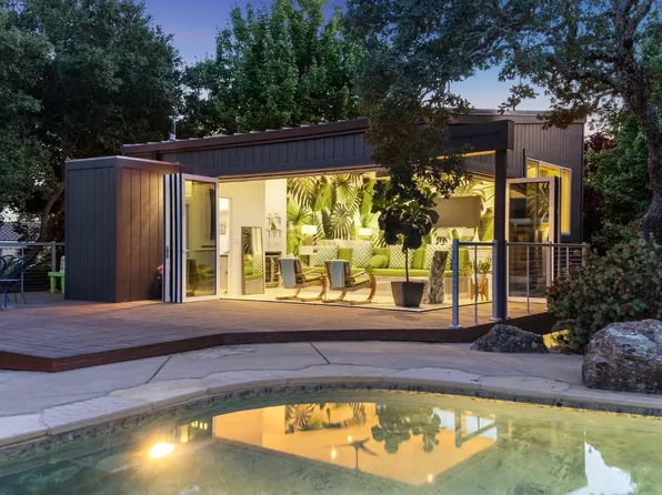 525 Michael Drive, Sonoma, CA 95476