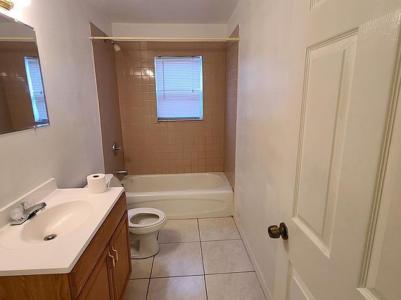 5th image of 1340 15th St S