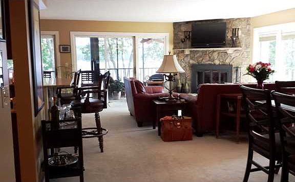 3rd image of 4340 Lakeshore Ln Unit 204