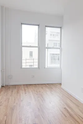 Rented by Grand & Co. | media 13