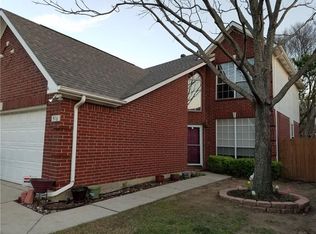 916 Highgate Dr, Lewisville, TX 75067