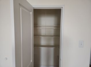 8625 Van Wyck Expy APT 729, Jamaica, NY 11435
