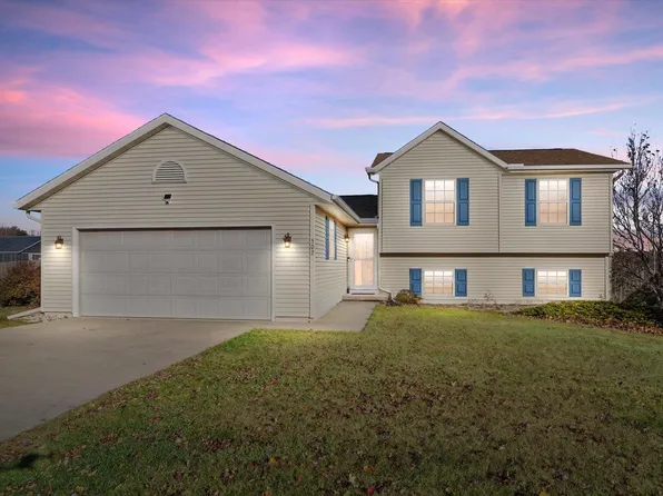 502 Lorraine Drive, Edgerton, WI 53534
