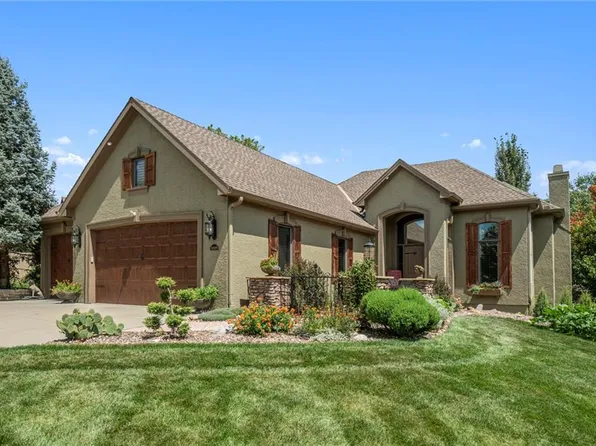 10009 N Euclid Ave, Kansas City, MO 64155