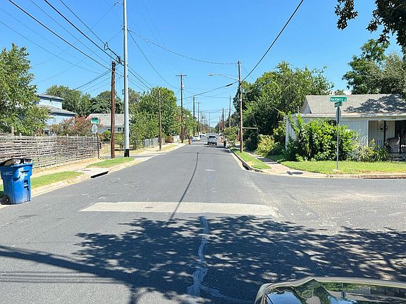 5th image of 1168 Navasota St