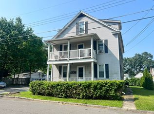 24 Davis St #1, Springfield, MA 01104