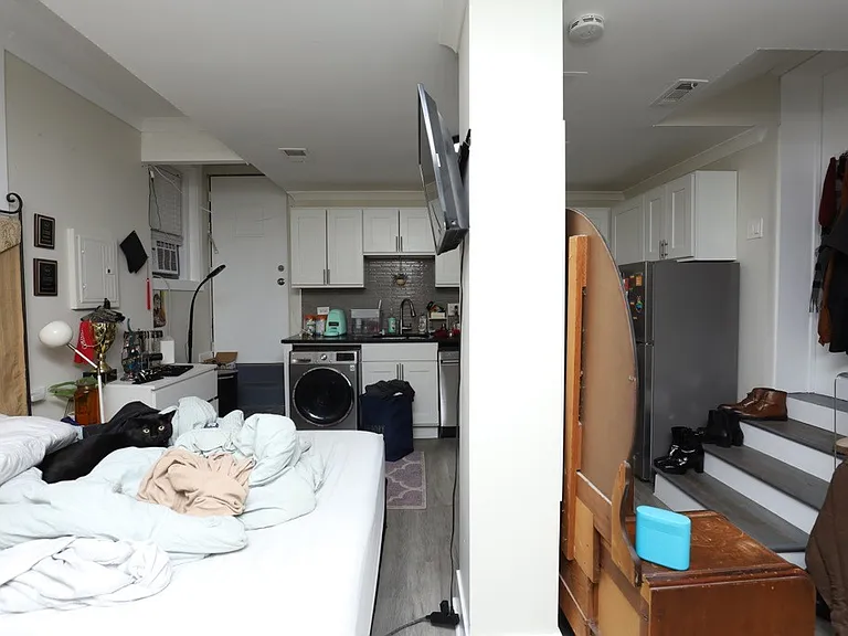 648.5 W Roscoe St #DG — Photo 12