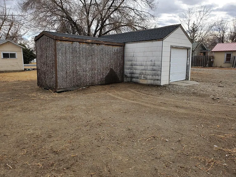 126 S Bernard St — Photo 19