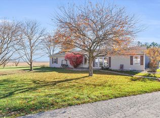 15 Cherry Ct, Ogden, IL 61859