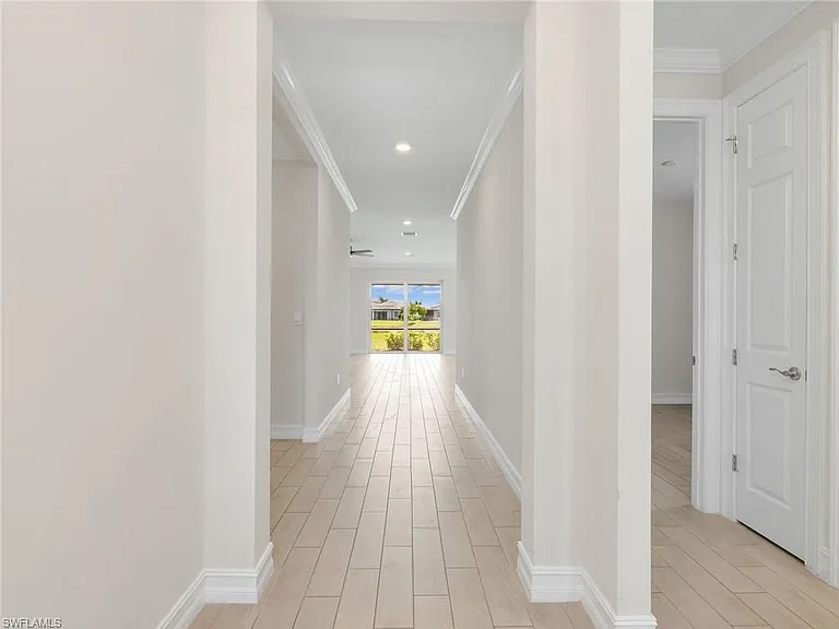 28029 Sanibel Sands St — Photo 7