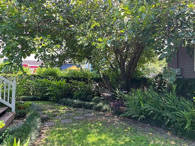 520 Allen St — Photo 10