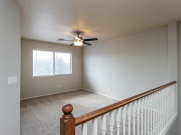 3rd image of 5023 W Ardmore Rd