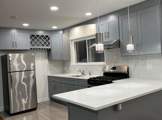 958 Van Nest Ave FLOOR 3, Bronx, NY 10462