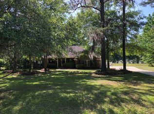 9101 Old Chemonie Rd, Tallahassee, FL 32309