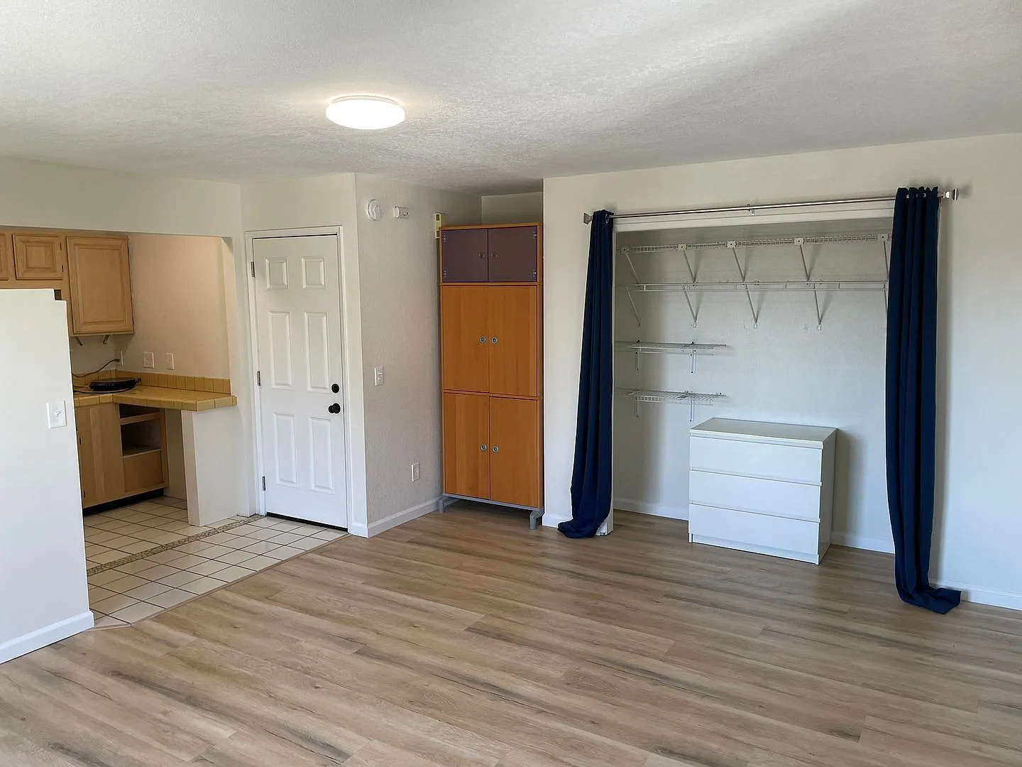 410 Ellwood Beach Drive — Photo 3
