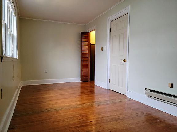 5th image of 42 2nd St #2S