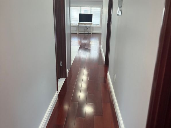 2 102nd Ave
