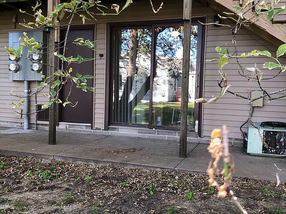 3rd image of 2420 Park Ave #1