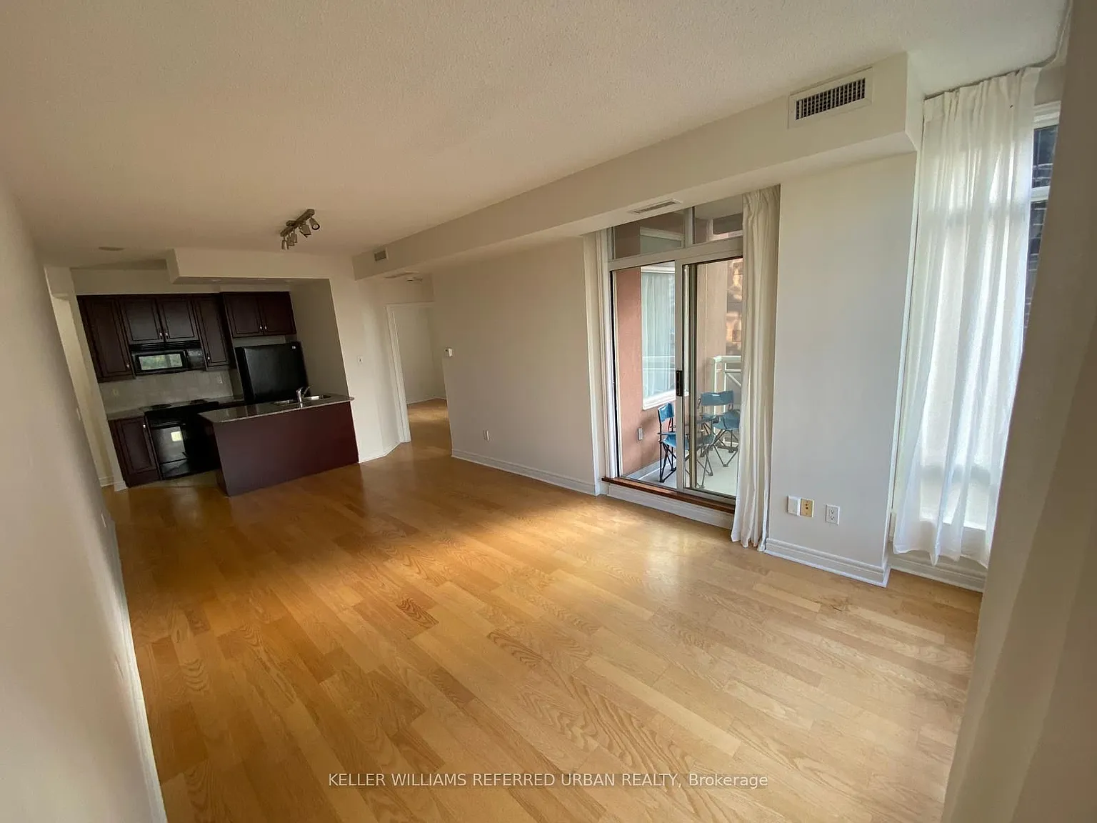 2 bed, $3,100 — Photo 3