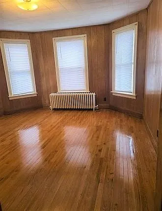 315 E Middle St — Photo 11