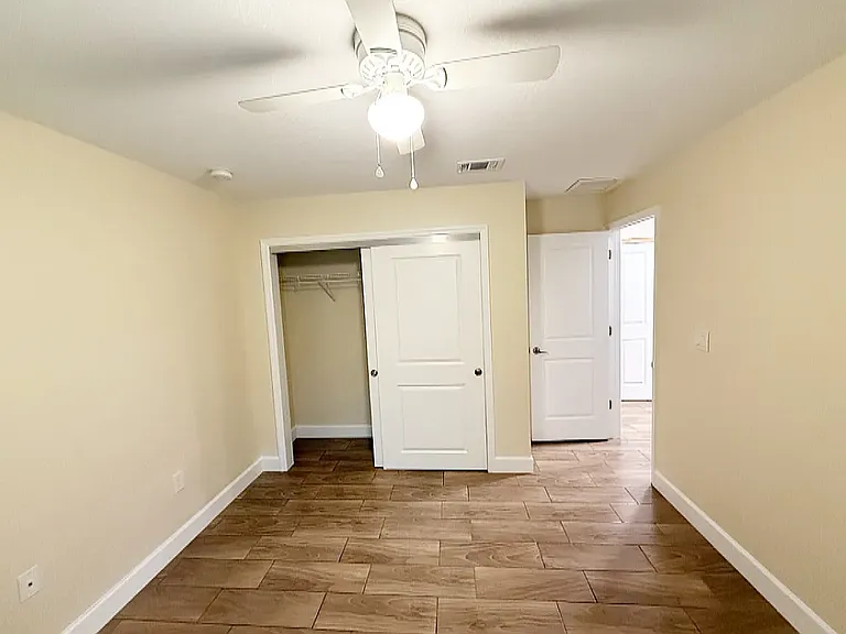 2932 Gillespie Ave — Photo 6
