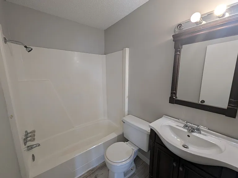 2325 Byers St — Photo 12