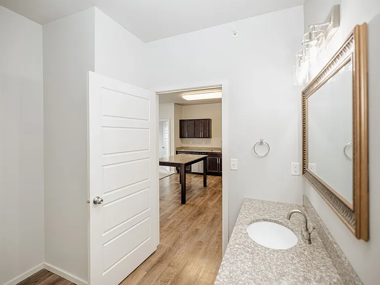 Kascade Place Apartments — Photo 103