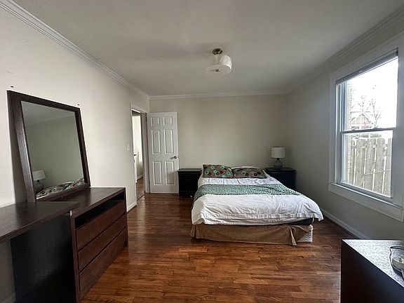 4th image of 1680 Newton Ave SE #1680