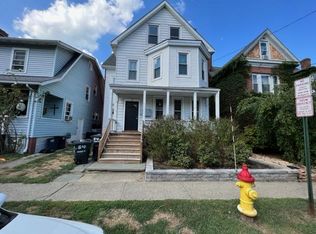 54 Henry Ave FLOOR 3, Newburgh, NY 12550
