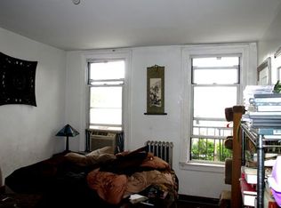 791 Grand St APT 2R, Brooklyn, NY 11211