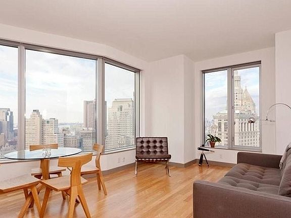 3rd image of 8 Spruce St APT 34T