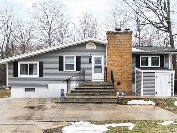 2nd image of 2162 Stony Point Rd