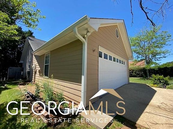 4th image of 245 Cornwallis Way