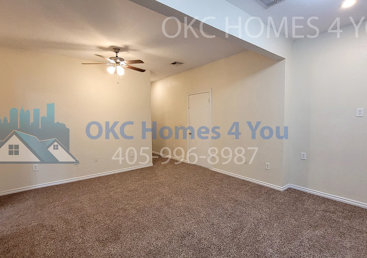 3 Bed Triplex with an Office in Bethany Schools! — Photo 2