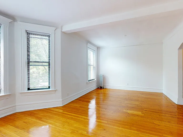 Dining/Living room