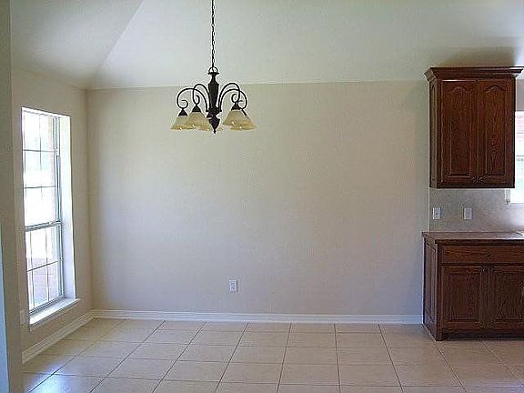 4th image of 124 Crestpark Dr #6B