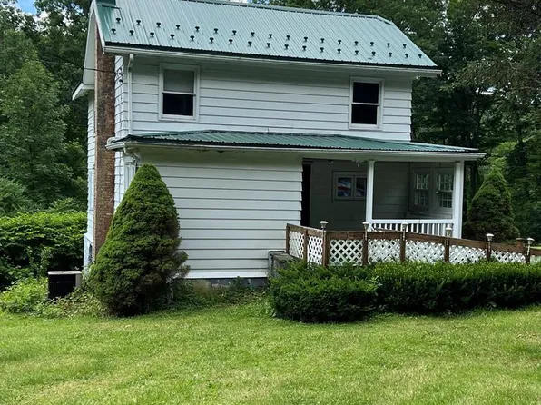 1453 Mill Run Rd, Altoona, PA 16601