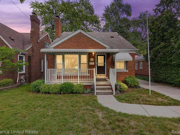 1148 N Vernon St, Dearborn, MI 48128