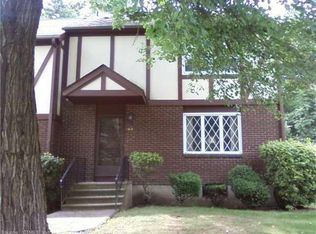 64 Derbyshire #64, Derby, CT 06418