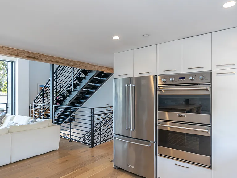 2506 S Wilson Ave — Photo 25