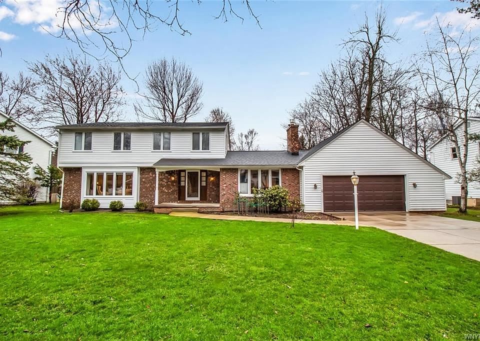 1st image of 250 Wellingwood Dr