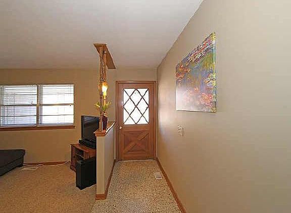 2nd image of 1020 E Hastain Ave