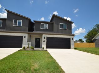 704 Sun Meadows Loop, Centerton, AR 72719