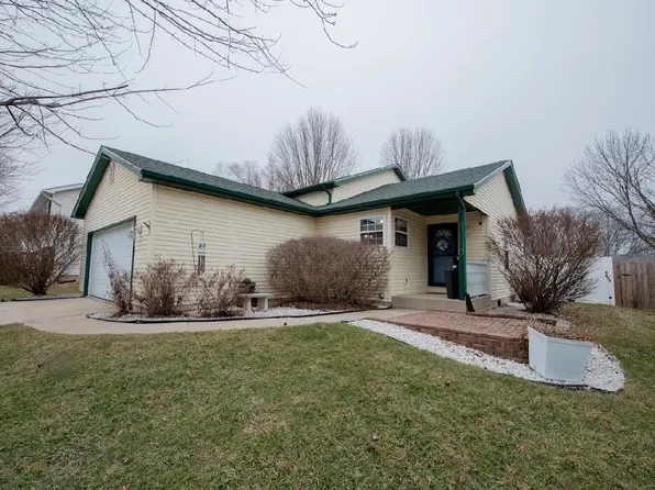 502 Killarney Ln, Valparaiso, IN 46385