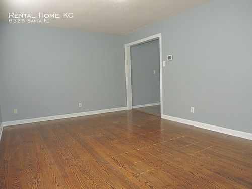4th image of 6325 Santa Fe Dr