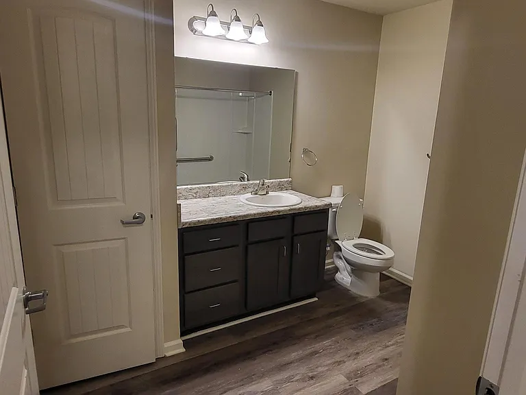 8535 Halcyon Pointe Dr — Photo 7