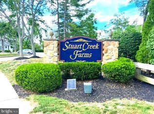 601 Creek Dr, Ambler, PA 19002