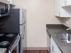 Lincoln Glen Apartments