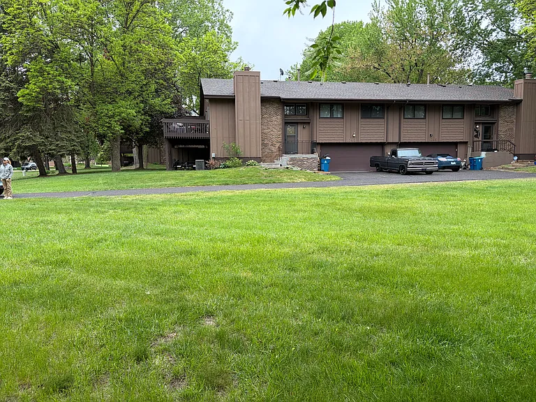 1283 Bridle Path Ct — Photo 2