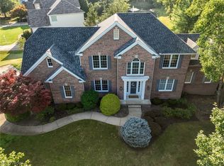 351 Oak Crst, Akron, OH 44321